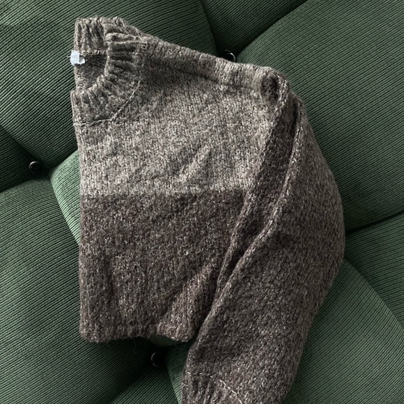 Garage 2 Tone Sweater - Picture 1 of 5